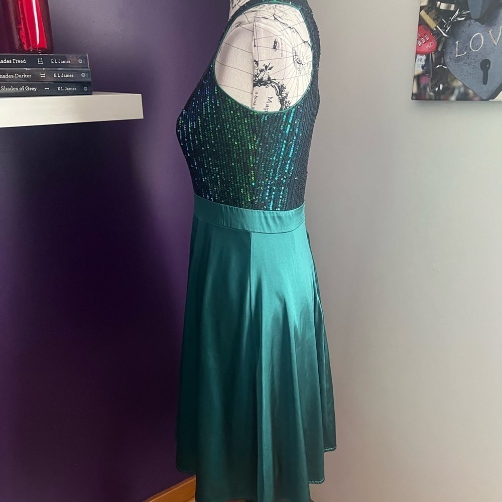 Kate Kasin Sequined Top Emerald Green Sleeveless Dress - Picture 4 of 8
